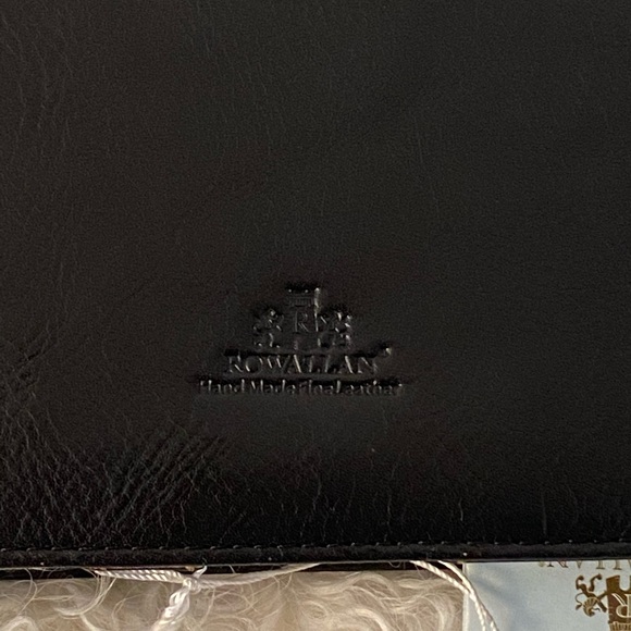 NEW- Rowallan Stephanie iPad 2 Case- 100% Leather - Picture 5 of 6